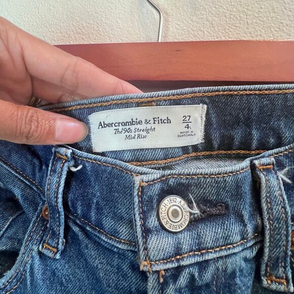 Abercrombie & Fitch the '90s Straight Leg Mid Rise Raw Hem Classic Jeans 27/4L - Picture 6 of 9